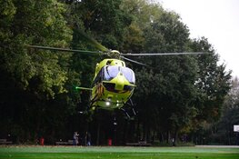 'Coronahelikopter' vervoert coronapatiënt van ZMC naar Groningen