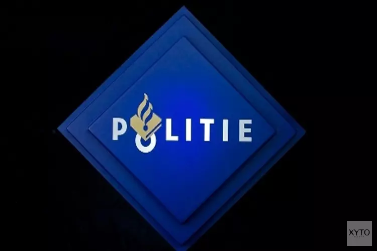 Politie deelt beelden overval supermarkt Eikenlaan Groningen
