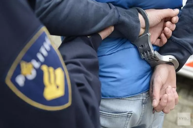 Aanhouding en inbeslagname na drugsvondst in loods