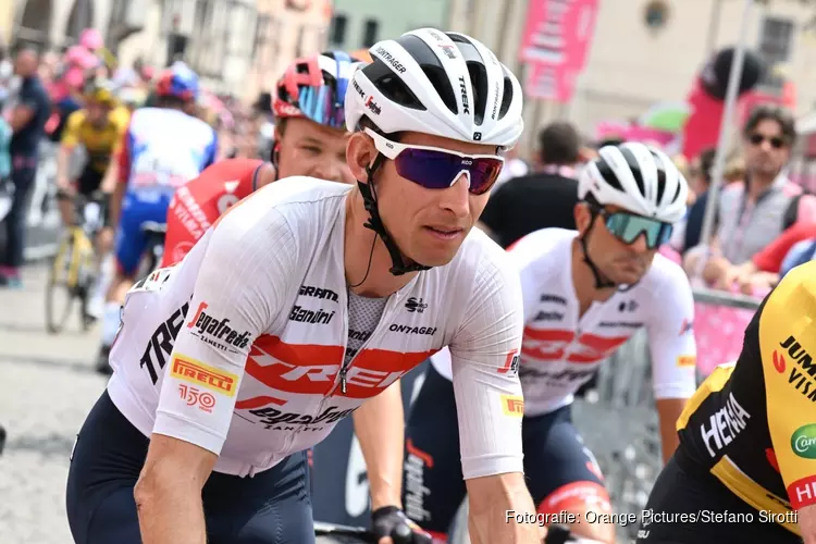 Bauke Mollema blijft Trek-Segafredo trouw