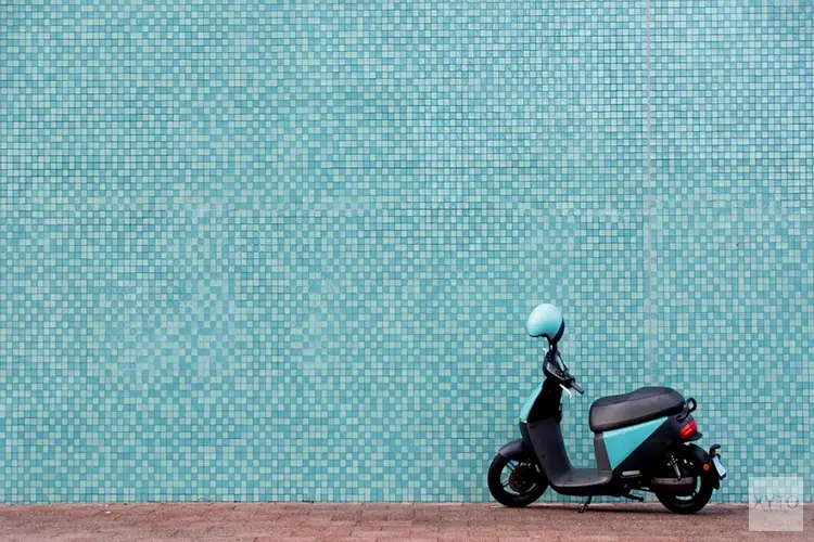 Snorfietsen met benzinemotor niet meer welkom op fietspaden