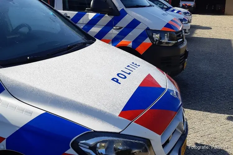 Mogelijk conflict leidt tot ernstige aanrijding en vermoedelijk steekincident op de Zonnelaan in Groningen