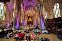 Martinikerk decor voor tweede ligconcert met muziek van Einaudi en Zimmer