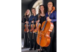 Martinikerk decor voor tweede ligconcert met muziek van Einaudi en Zimmer