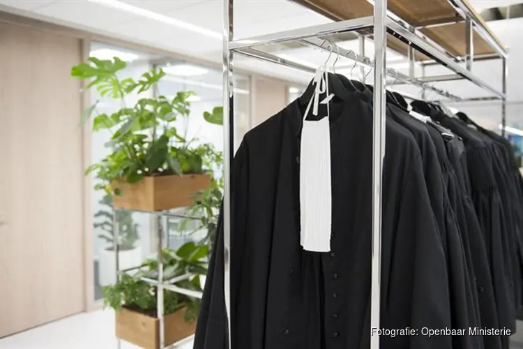 Man langer vast voor betrokkenheid bij dood van zijn moeder in Stad-Groningen