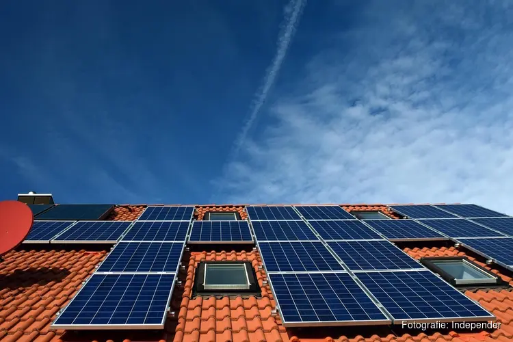 Zonnepanelen leveren steeds minder op: Groningse huishoudens gemiddeld € 228 minder opbrengst in 2027
