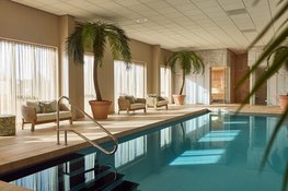 Opening 2 mei Van der Valk Groningen - Hoogkerk