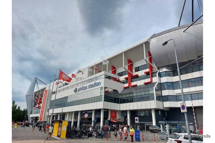 PSV deelt FC Groningen ferme tik uit
